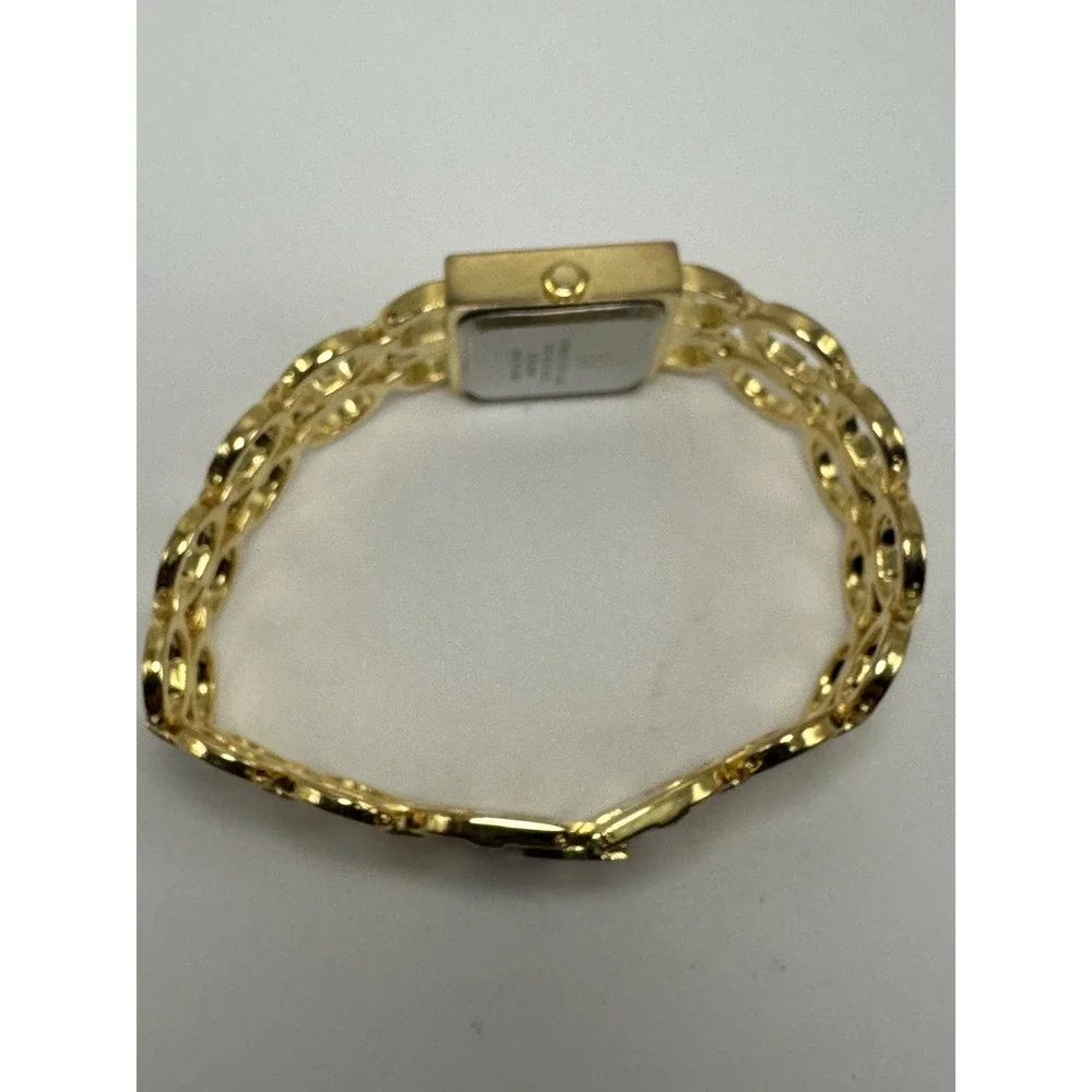 Elizabeth‎ Taylor White Diamonds Ladies Watch New Battery 29MM 7.75